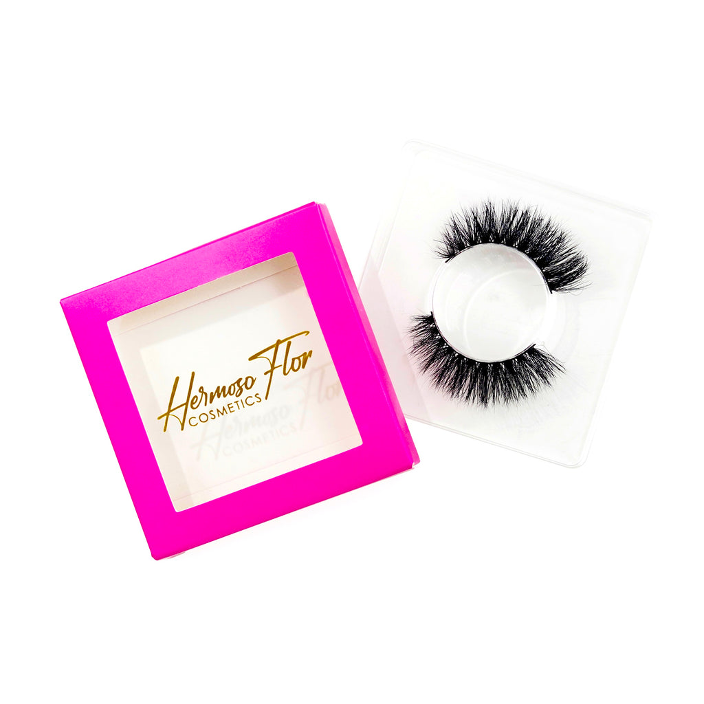 NEW Kim lashes