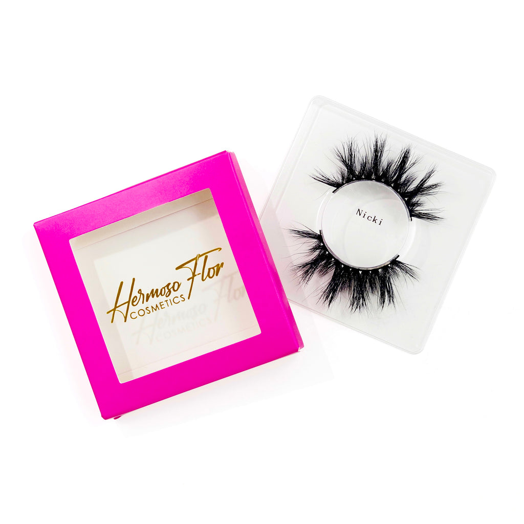 NEW Nicki lashes